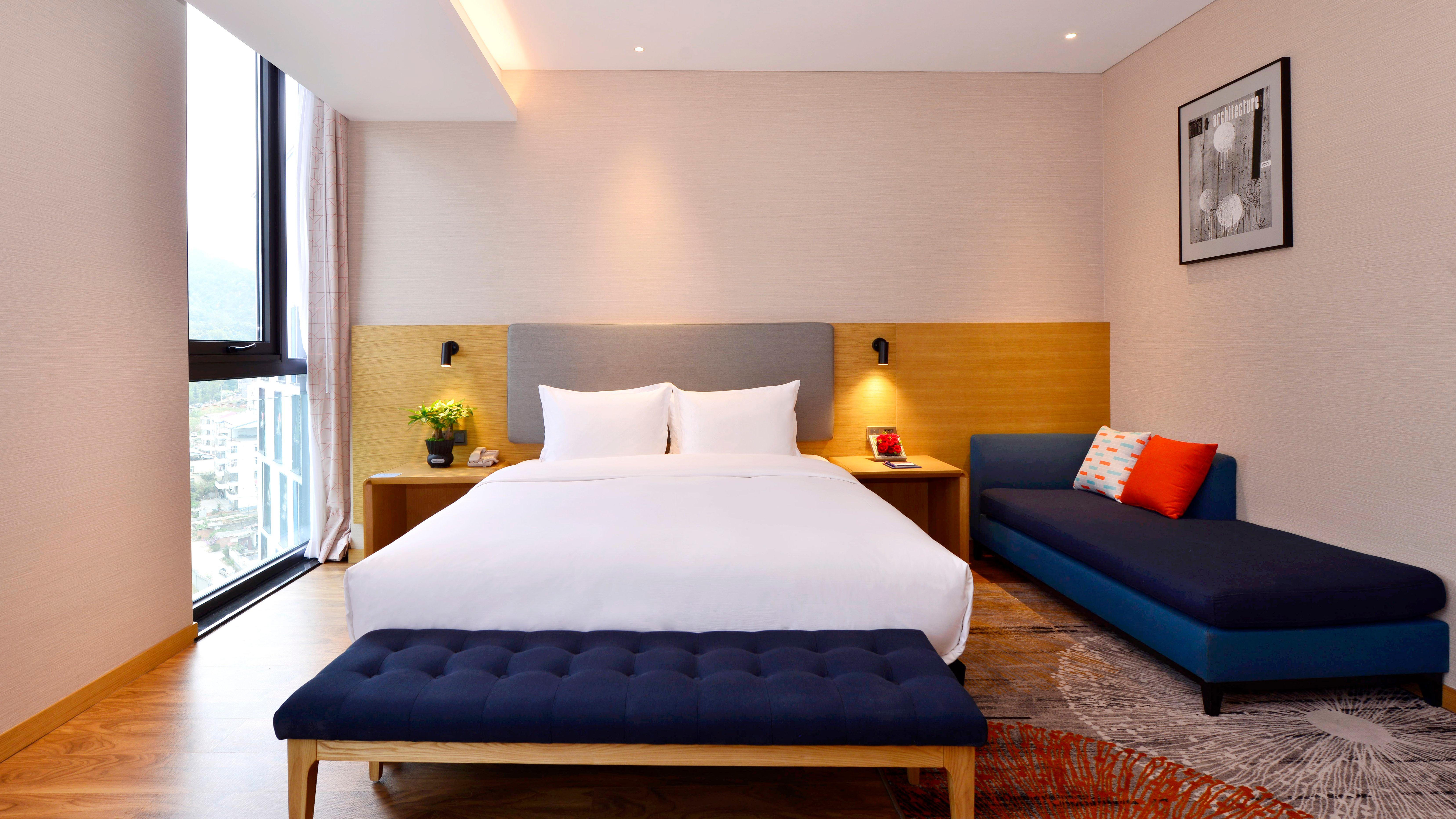 Holiday Inn Express Luanchuan By Ihg ภายนอก รูปภาพ