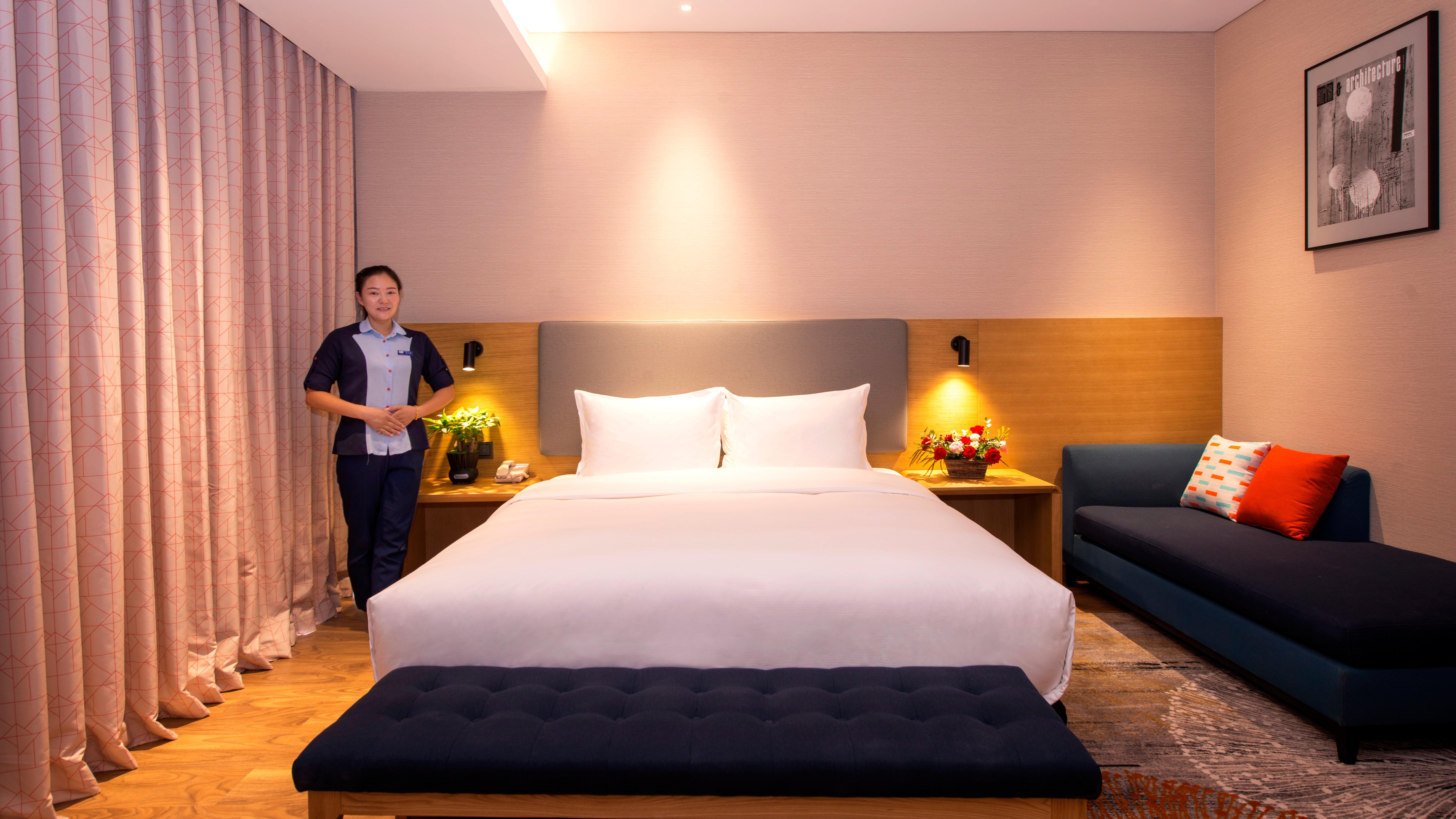 Holiday Inn Express Luanchuan By Ihg ภายนอก รูปภาพ