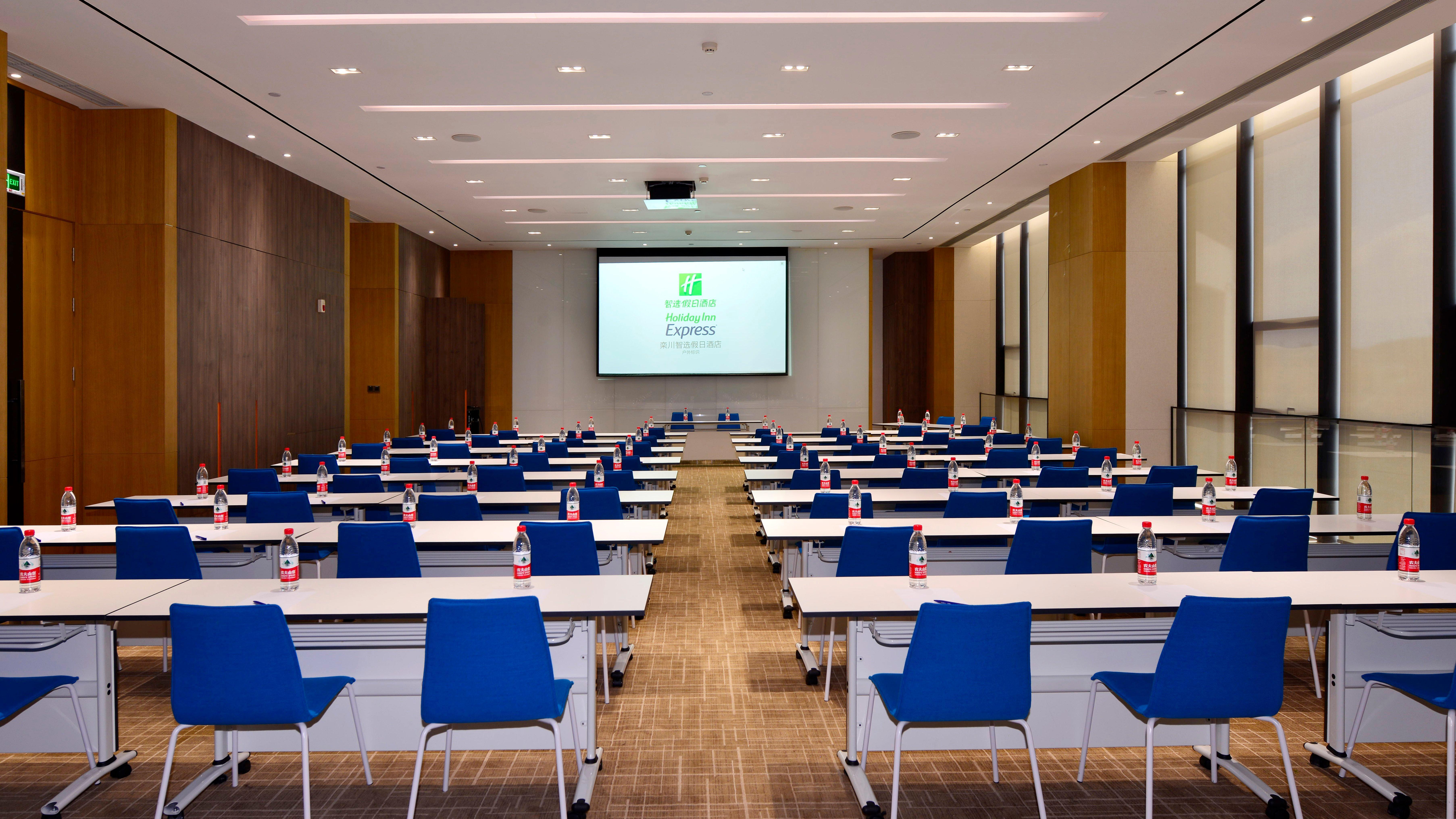 Holiday Inn Express Luanchuan By Ihg ภายนอก รูปภาพ