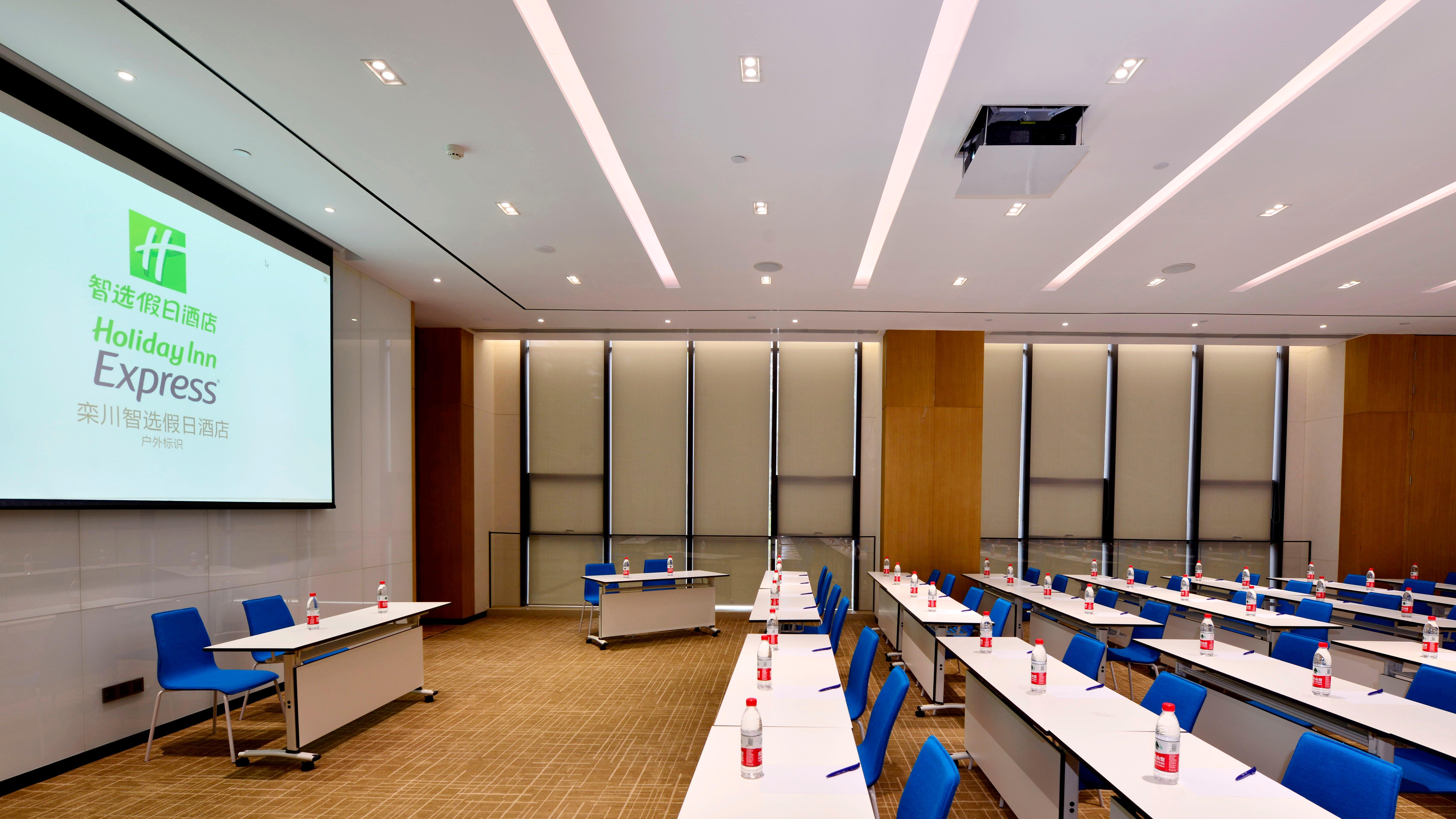 Holiday Inn Express Luanchuan By Ihg ภายนอก รูปภาพ