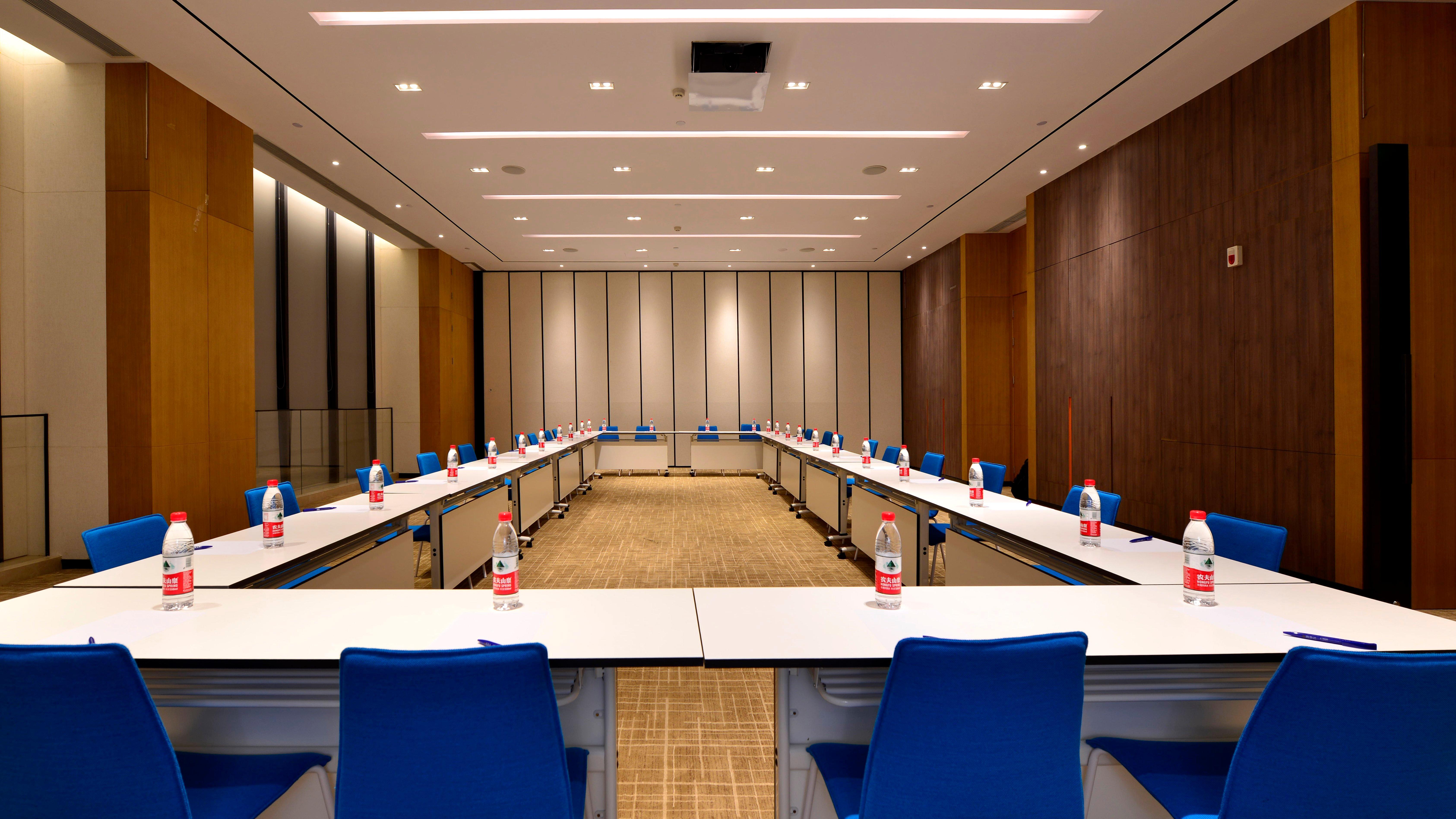 Holiday Inn Express Luanchuan By Ihg ภายนอก รูปภาพ